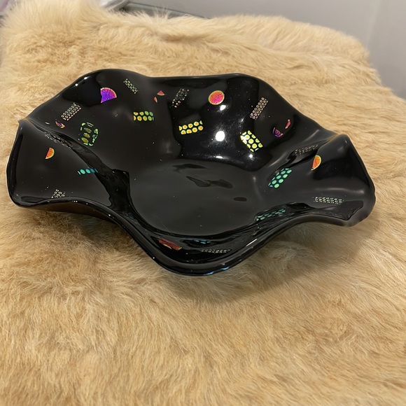 Vintage Wall Decor Plate(Signed) - Picture 7 of 7